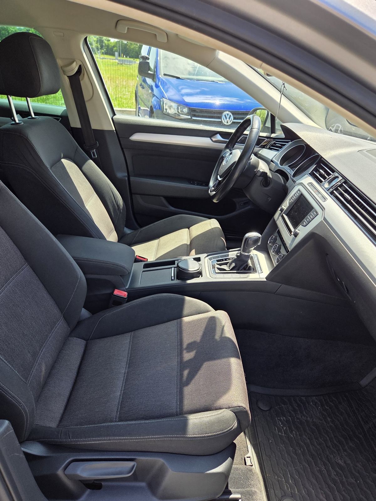 VW Passat 2,0 TDI BMT DSG, fotografija 17