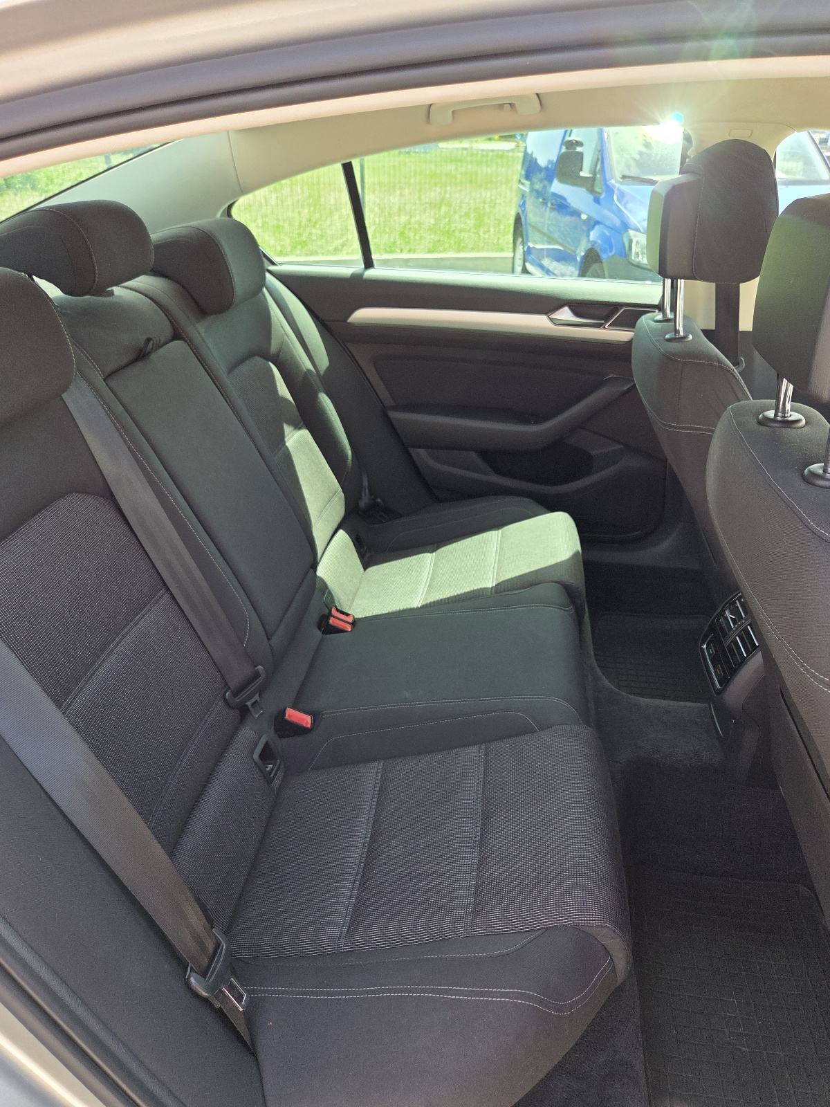 VW Passat 2,0 TDI BMT DSG, fotografija 18