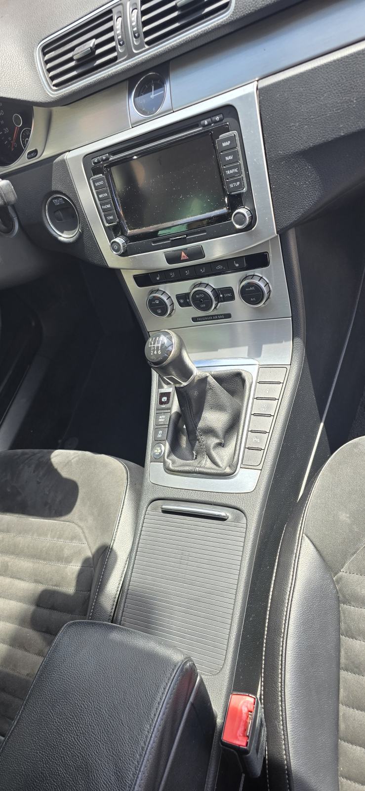 VW Passat 2,0 TDI BMT HIGHLINE, fotografija 12