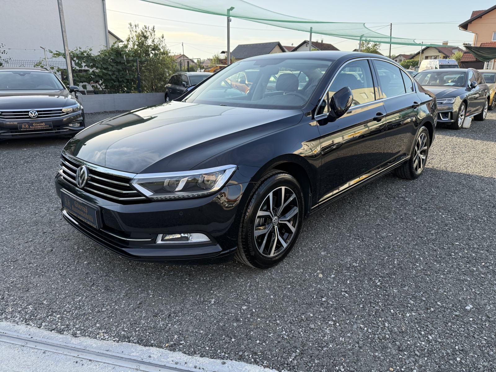 VW Passat 2,0 TDI BMT LED,NAVI,PDC,ALU 17",JAMSTVO,TOP STANJE!!!, fotografija 4