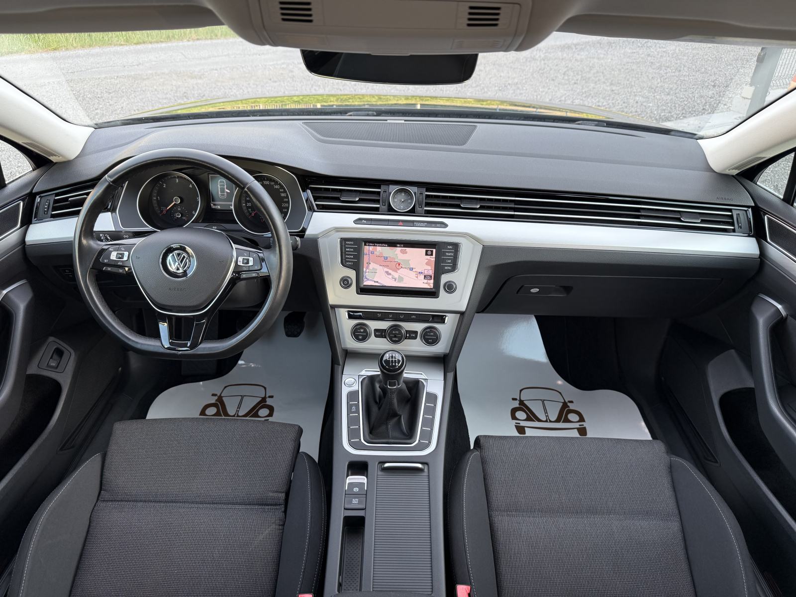 VW Passat 2,0 TDI BMT LED,NAVI,PDC,ALU 17",JAMSTVO,TOP STANJE!!!, fotografija 16