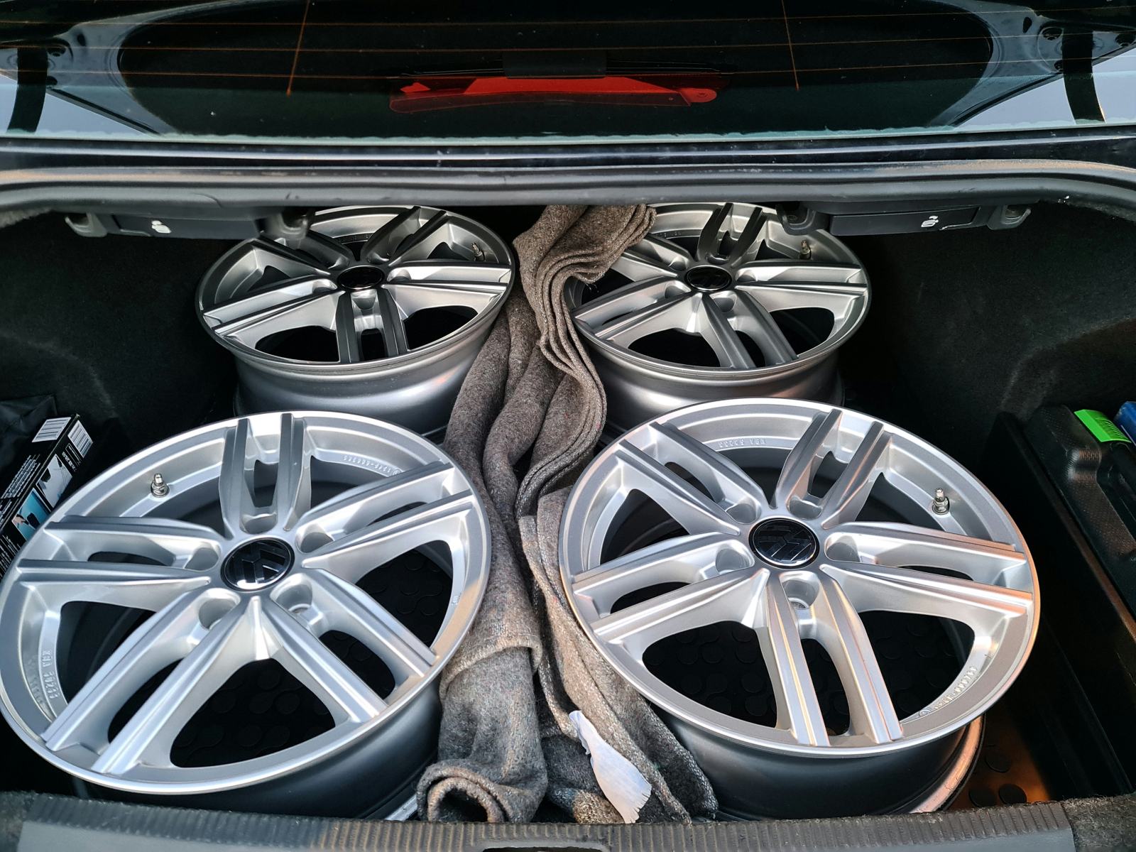 VW Passat 2,0 TDI BMT, fotografija 17