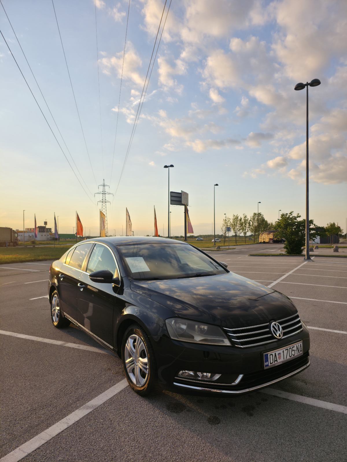 VW Passat 2,0 TDI BMT, fotografija 9