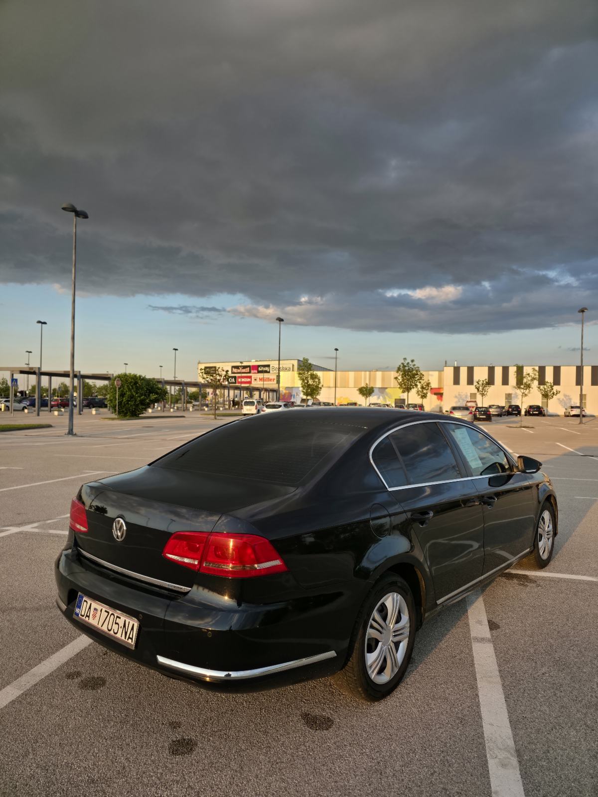 VW Passat 2,0 TDI BMT, fotografija 7