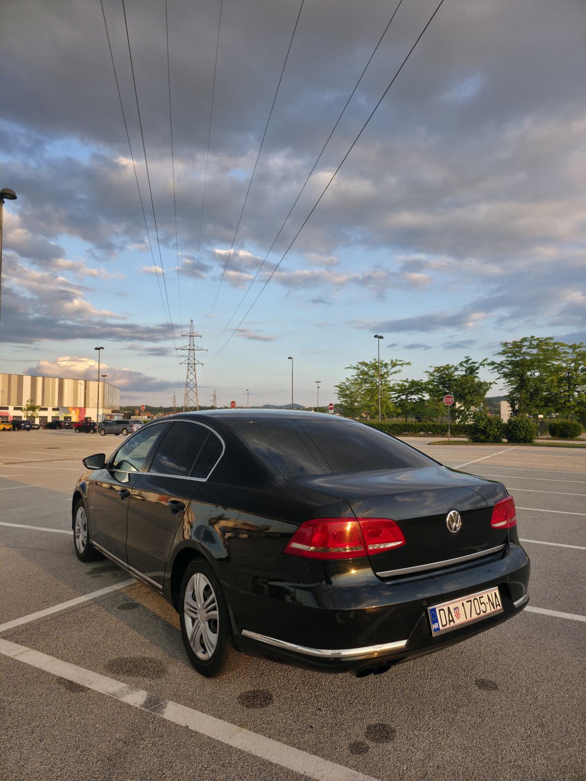 VW Passat 2,0 TDI BMT, fotografija 4