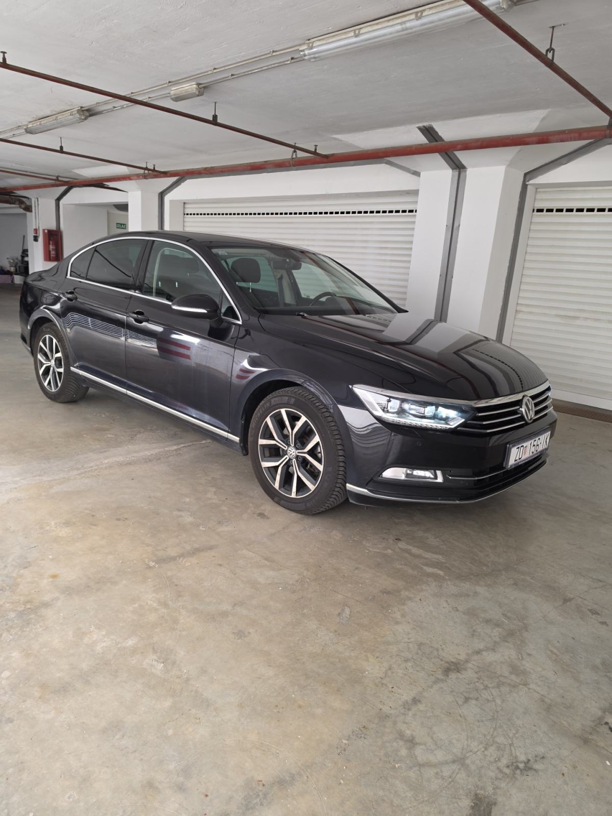 VW Passat 2,0 TDI BMT, pogled izvana - slika 1