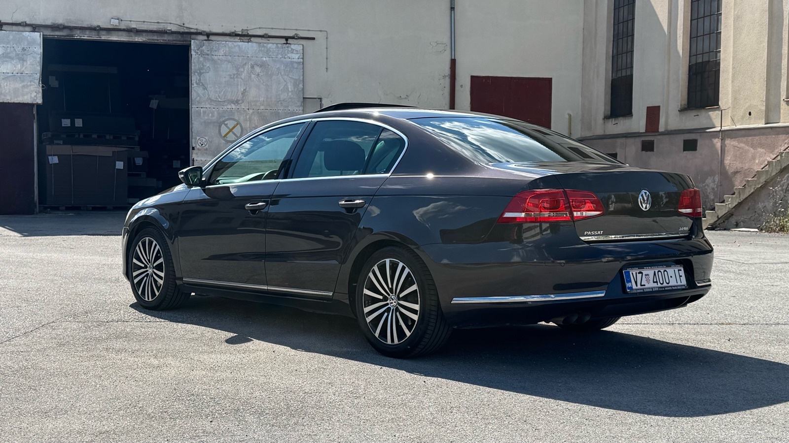 VW Passat 2,0 TDI BMT, fotografija 3