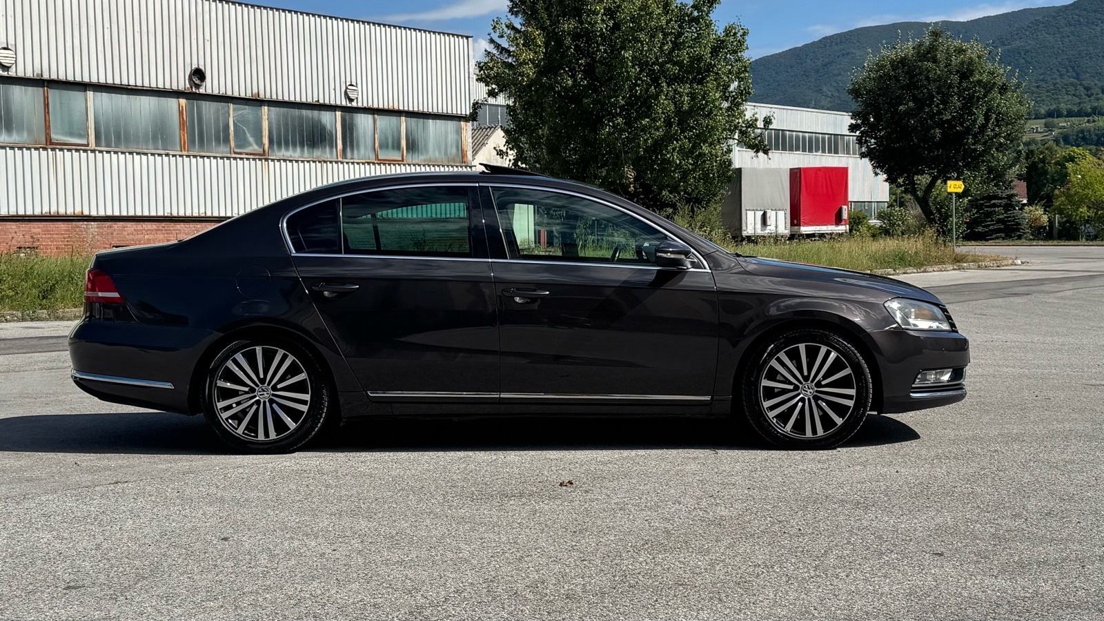 VW Passat 2,0 TDI BMT, fotografija 5