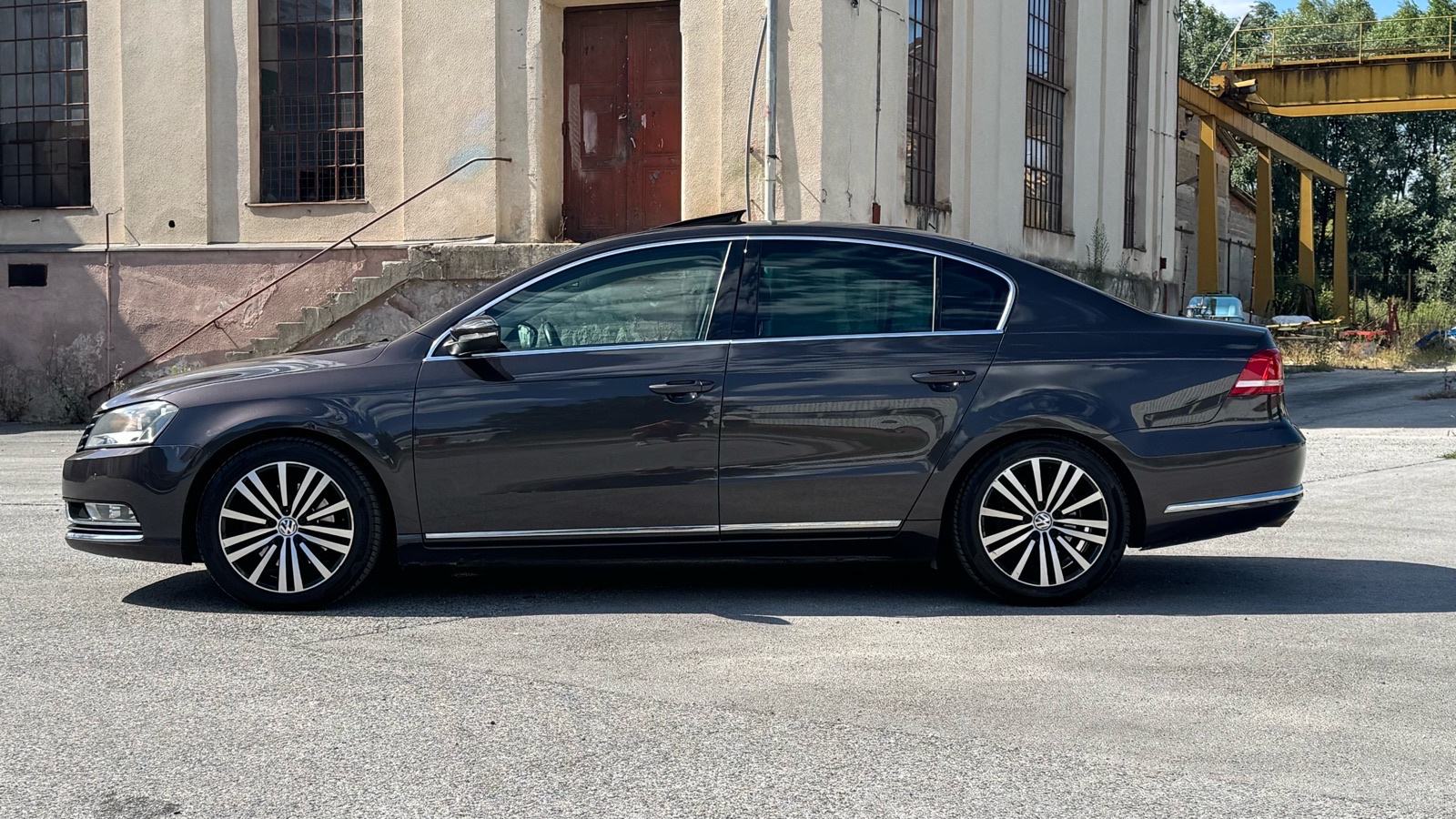 VW Passat 2,0 TDI BMT, fotografija 2