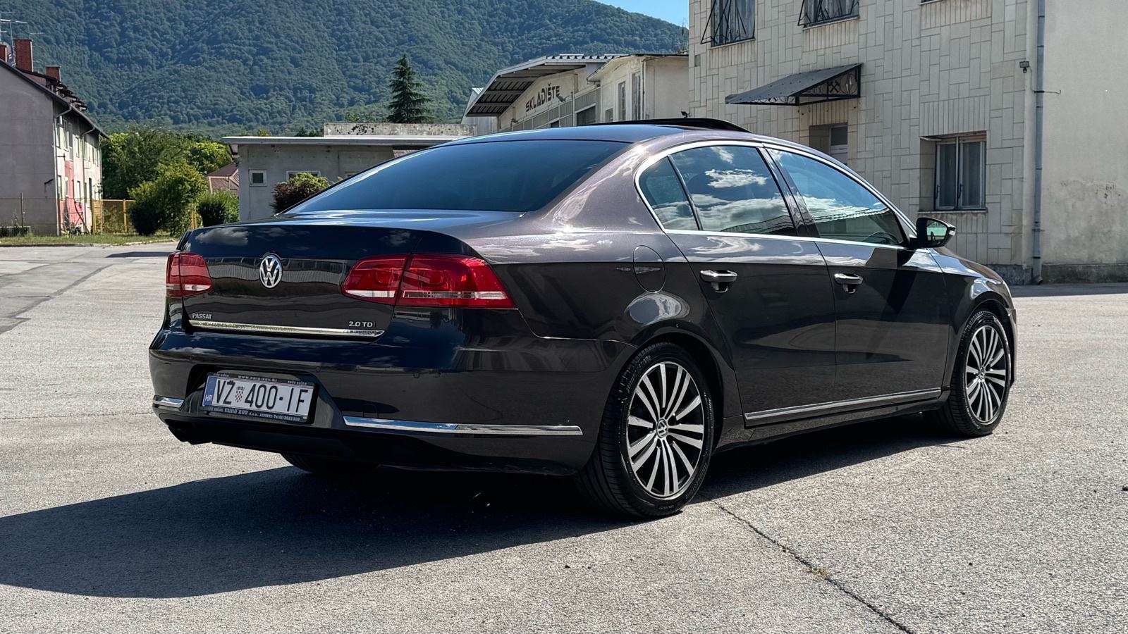 VW Passat 2,0 TDI BMT, fotografija 4