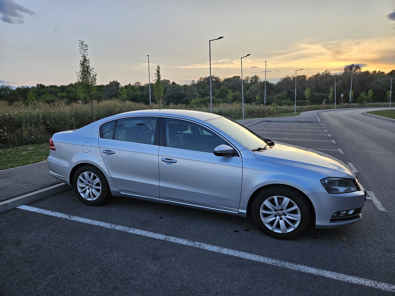 VW Passat 2,0 TDI BMT, fotografija 4