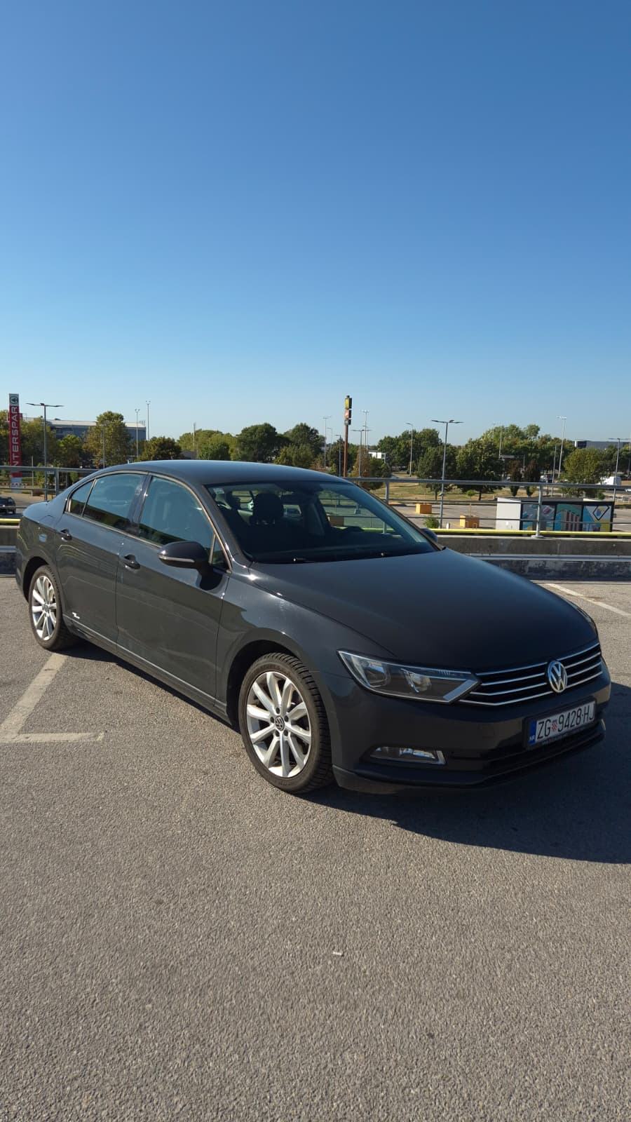 VW Passat 2,0 TDI BMT, fotografija 4