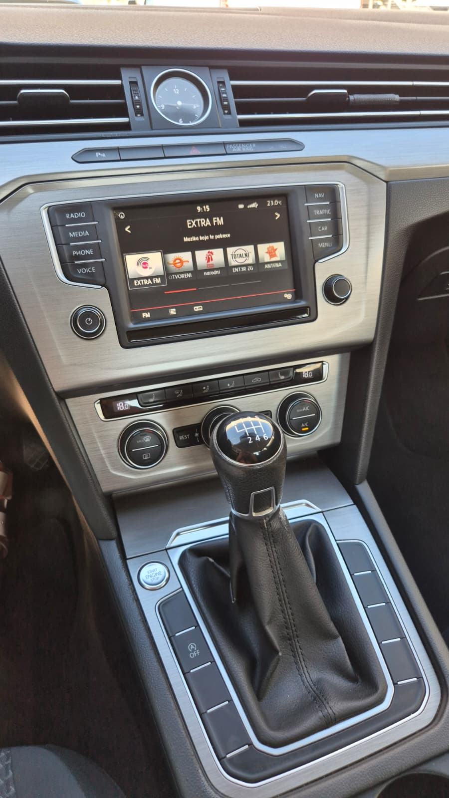 VW Passat 2,0 TDI BMT, fotografija 13