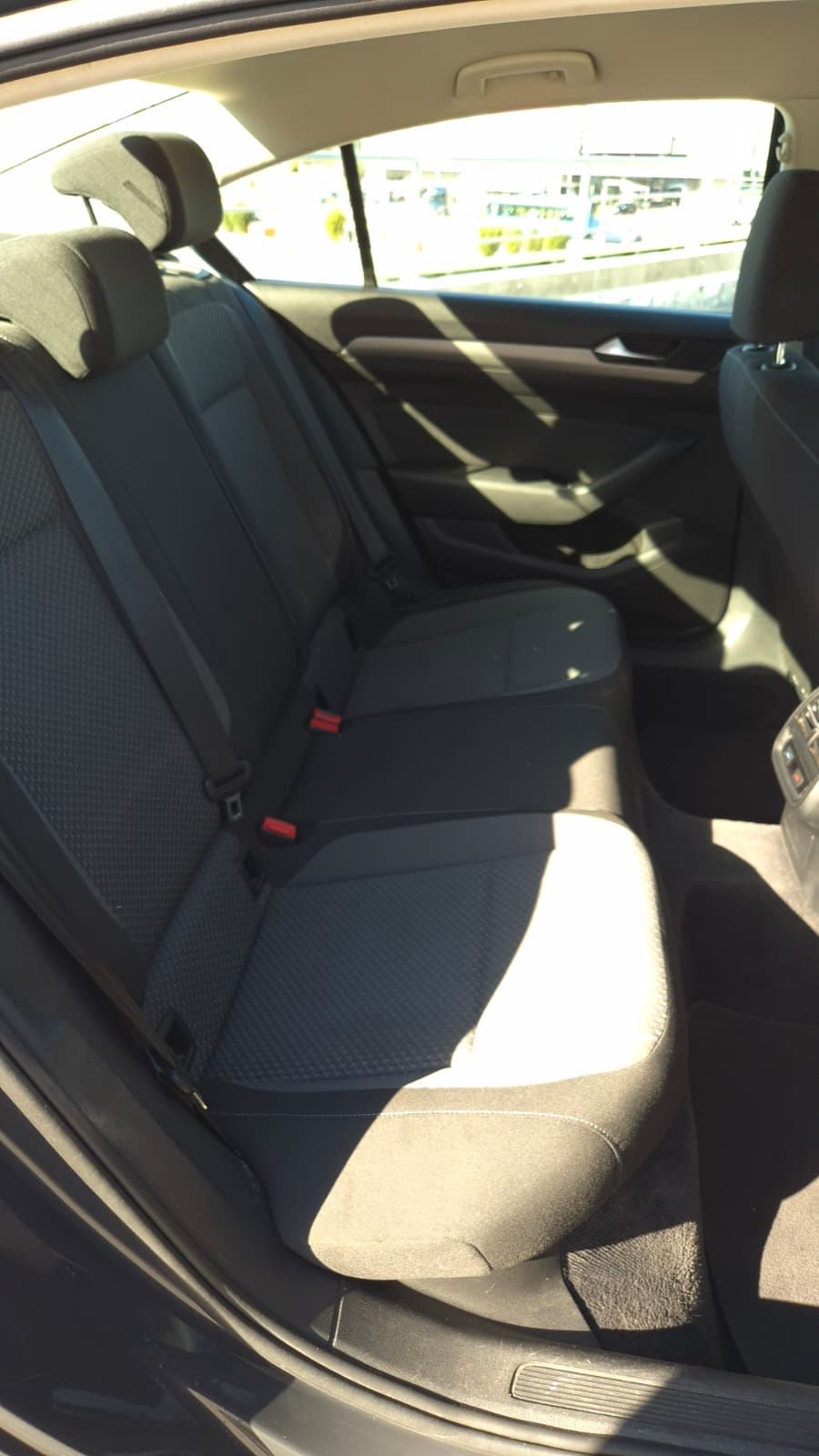VW Passat 2,0 TDI BMT, fotografija 10