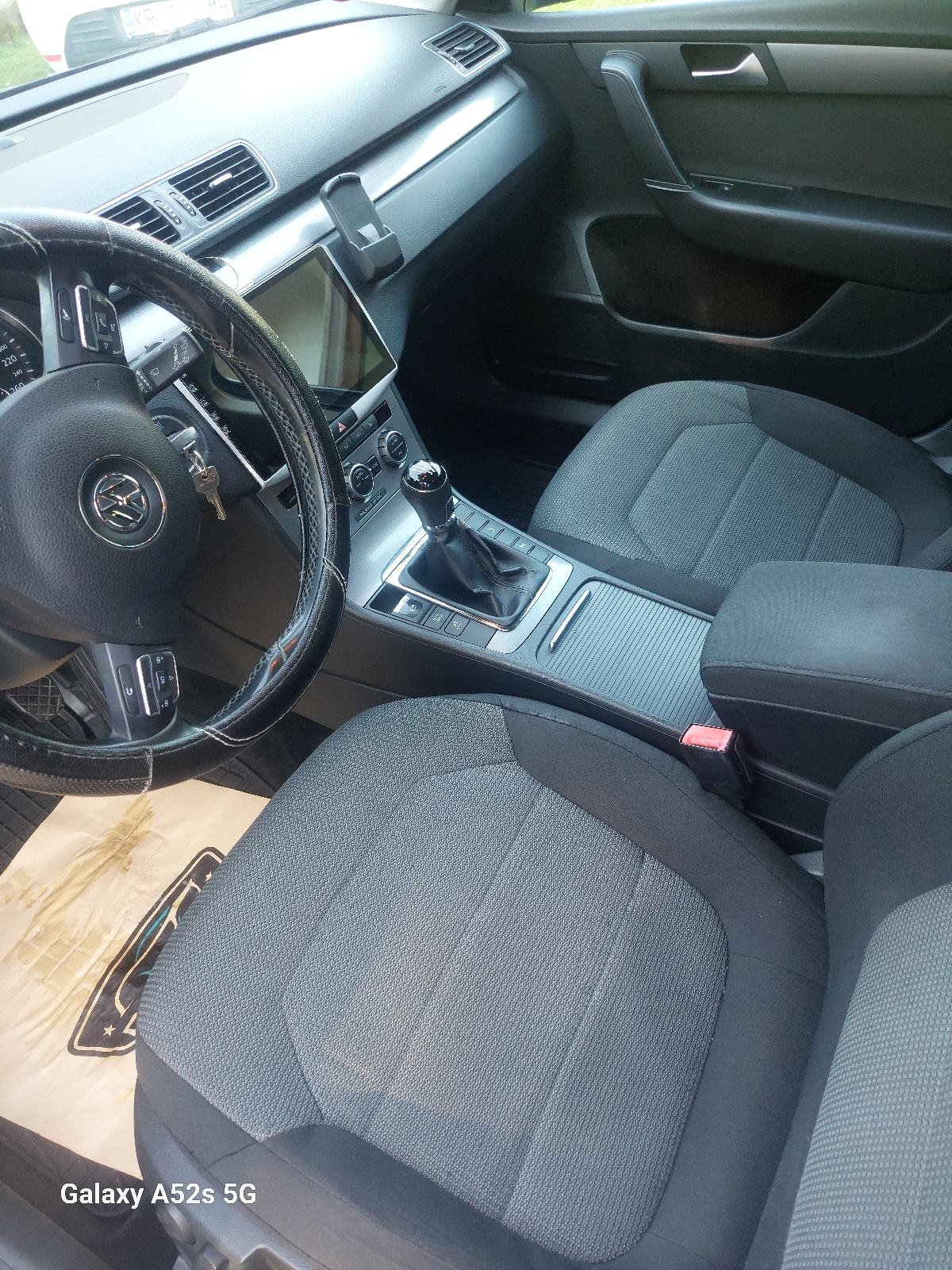VW Passat 2,0 TDI BMT, fotografija 2