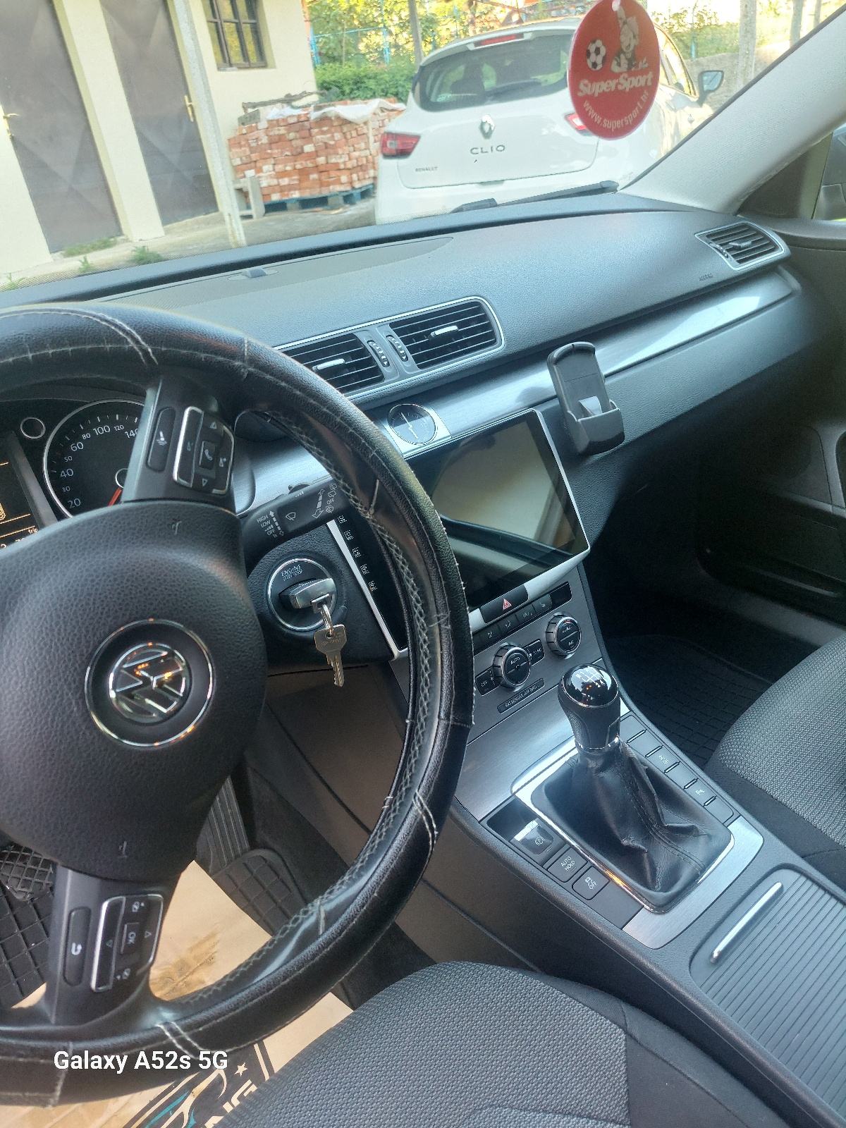 VW Passat 2,0 TDI BMT, fotografija 3