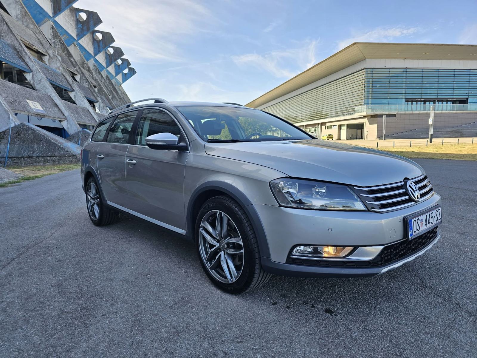 VW Passat Alltrack 2,0 TDI BMT, fotografija 4