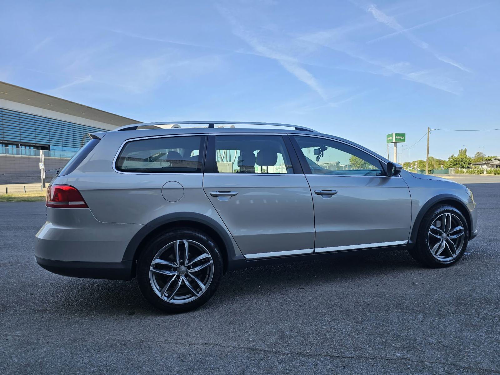 VW Passat Alltrack 2,0 TDI BMT, fotografija 5