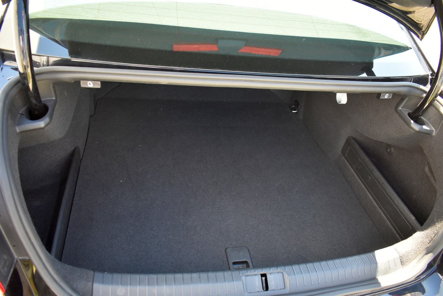 VW Passat 2.0 TDI Business A/T *HR* ODL. OPREMA, SET GUMA, REG 07/27 *, fotografija 9