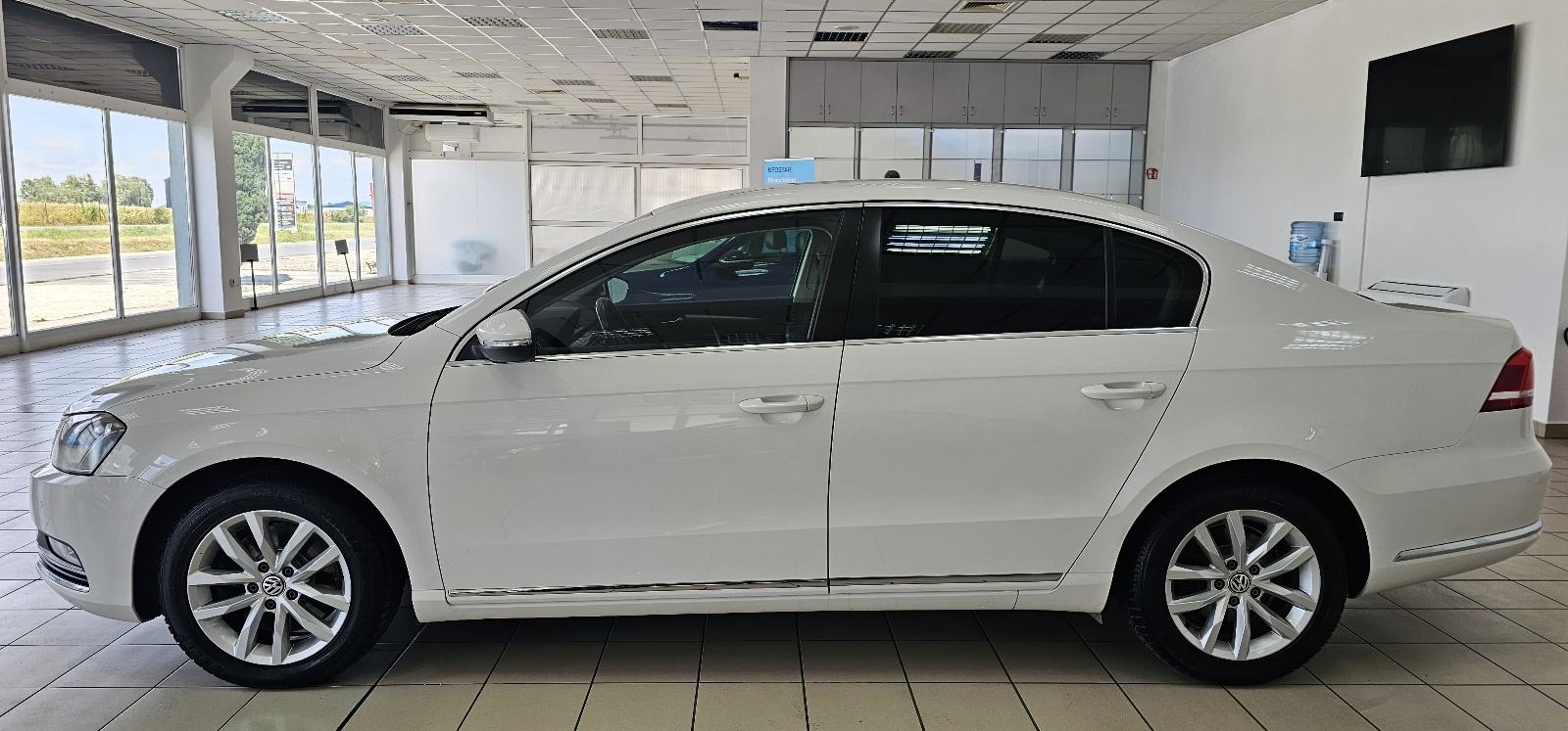 VW Passat 2,0 TDI COMFORTLINE,HR AUTO,VELIKI SERVIS, fotografija 7