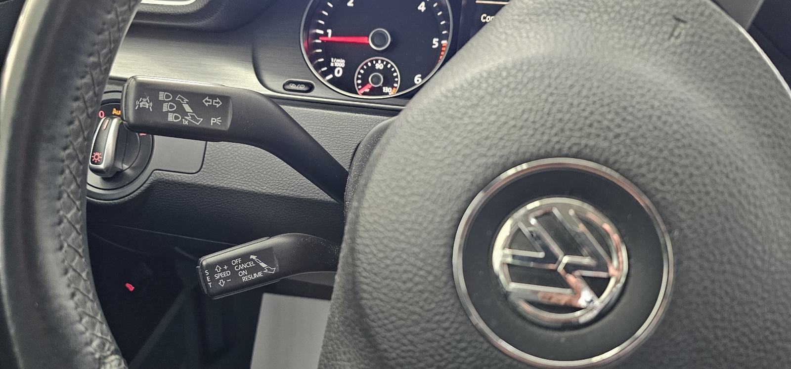 VW Passat 2,0 TDI COMFORTLINE,HR AUTO,VELIKI SERVIS, fotografija 15