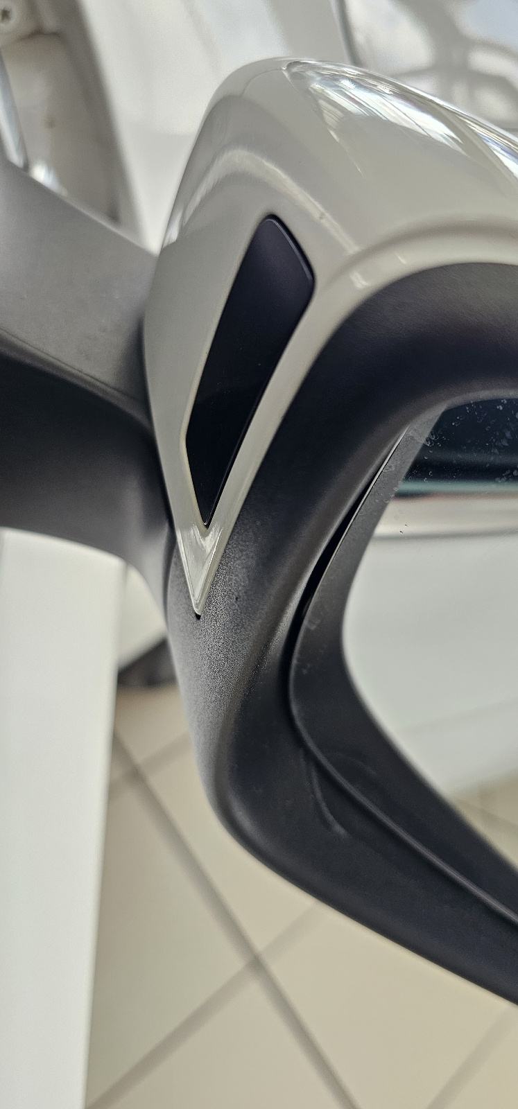 VW Passat 2,0 TDI COMFORTLINE,HR AUTO,VELIKI SERVIS, fotografija 17