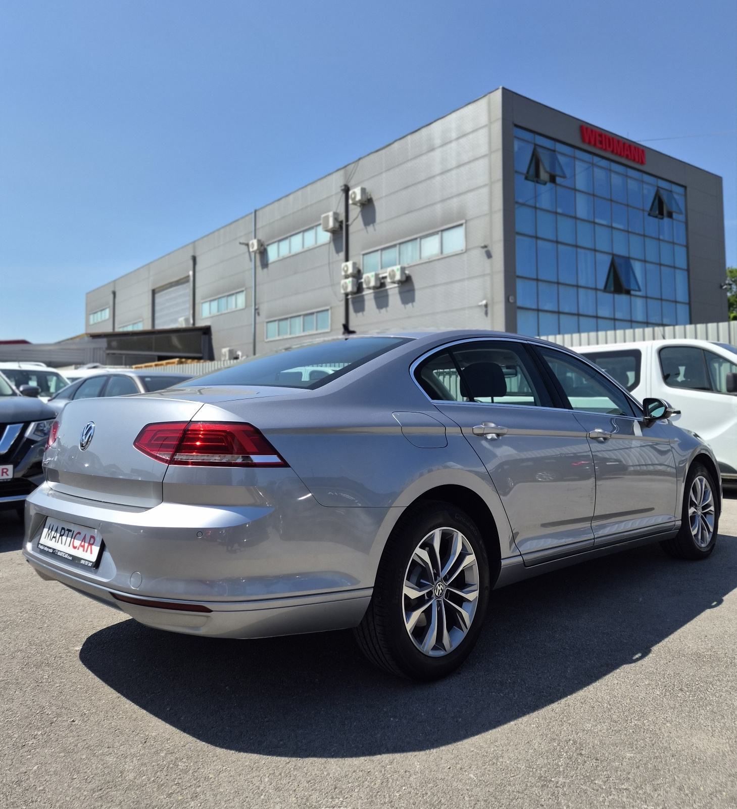 VW Passat 2,0 TDI DSG 2019 god.SAMO 90 TKM HR VOZILO SERVISNA U PDV-u, fotografija 4