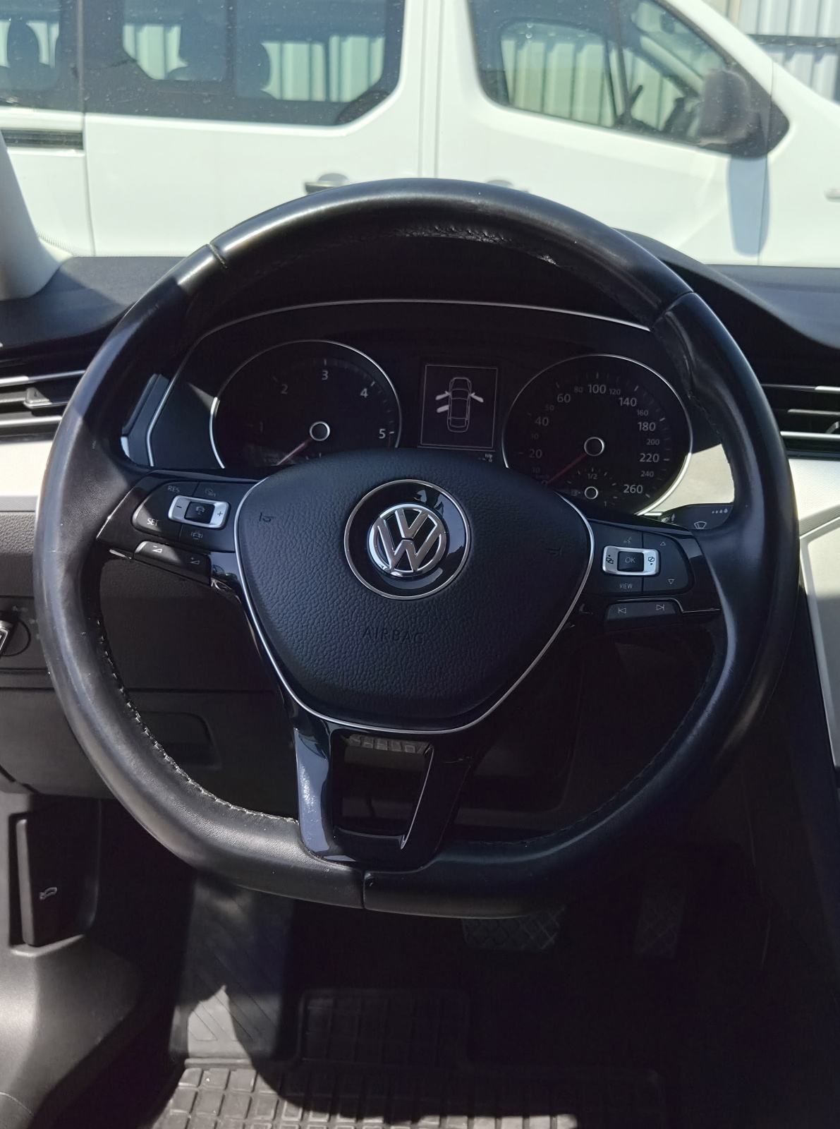 VW Passat 2,0 TDI DSG 2019 god.SAMO 90 TKM HR VOZILO SERVISNA U PDV-u, fotografija 17