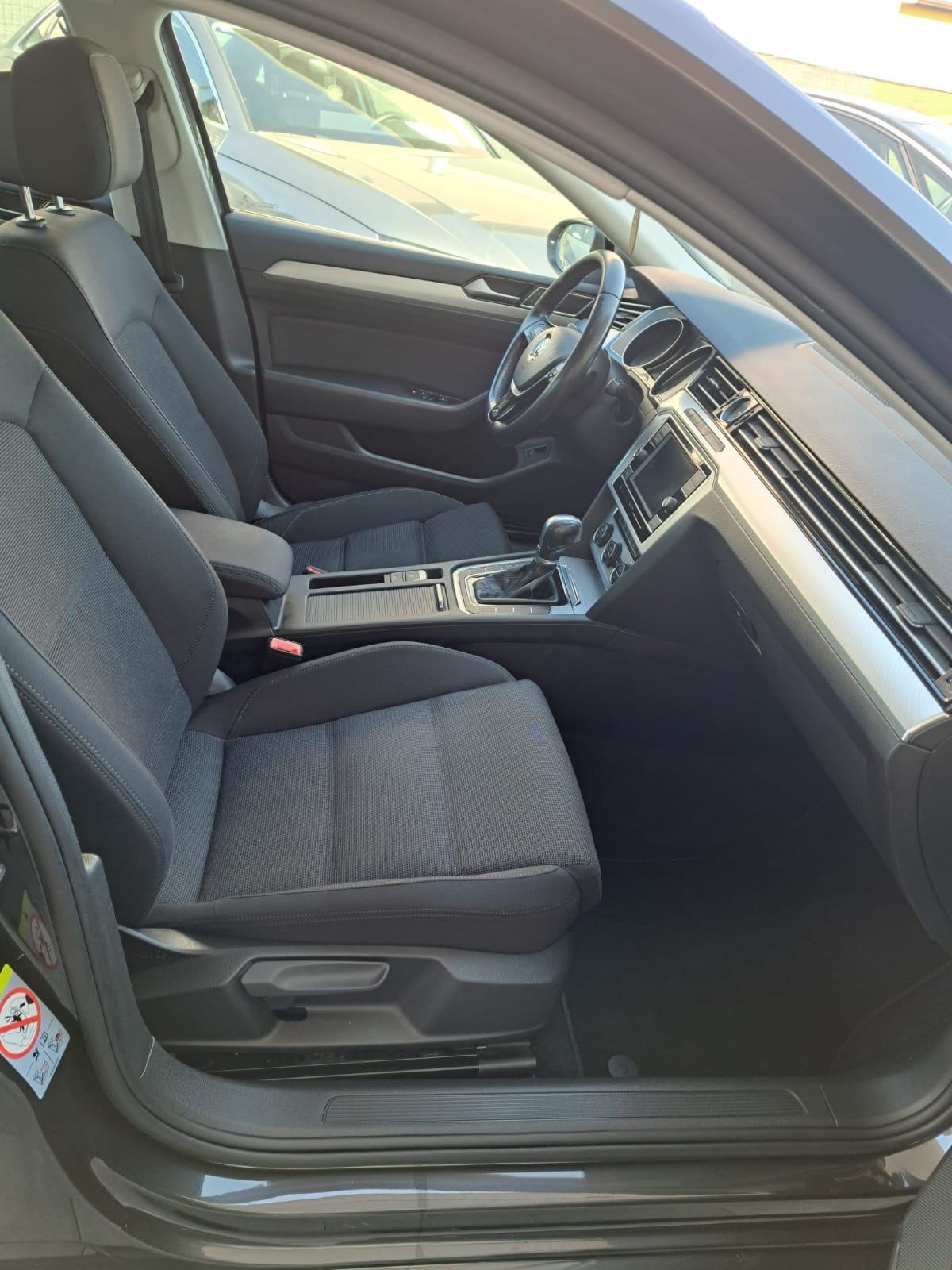 VW Passat 2,0 TDI Dsg 2019g Kupljen u Hr..Prilika, fotografija 7