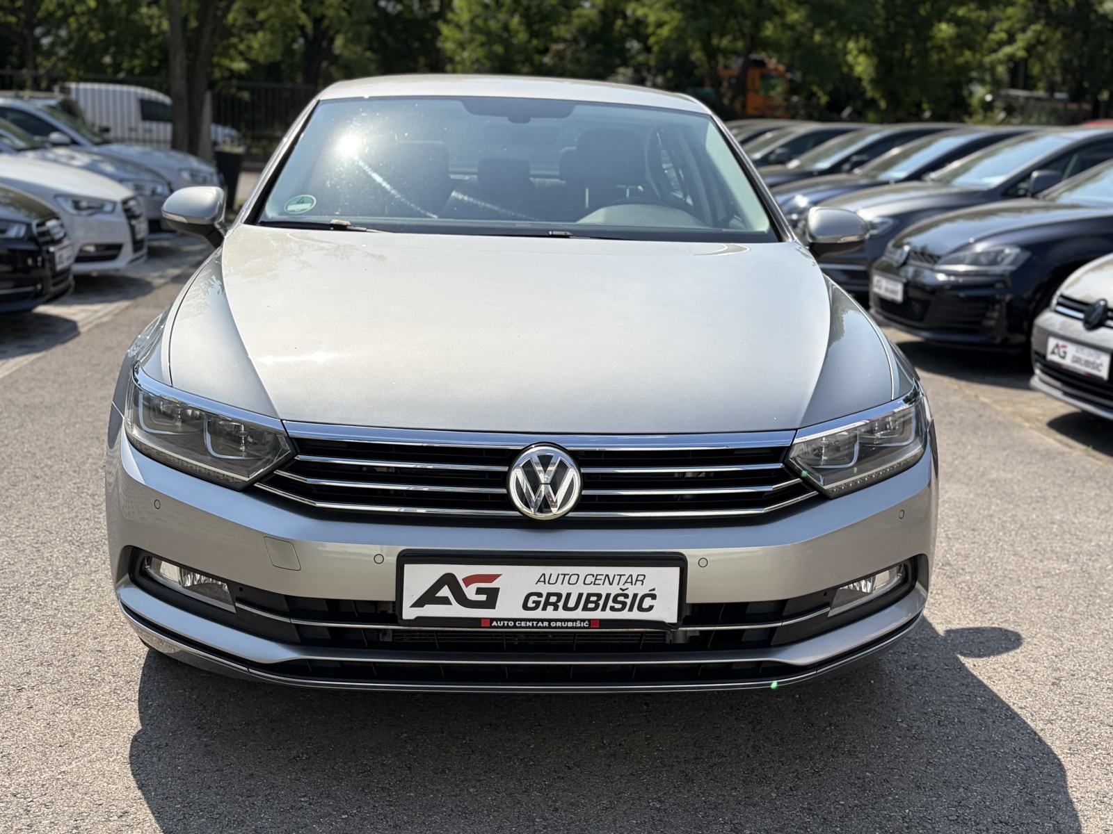 VW Passat 2,0 TDI DSG *Automatik* *1.vlasnik* *Nove gume* *Jamstvo*, fotografija 2