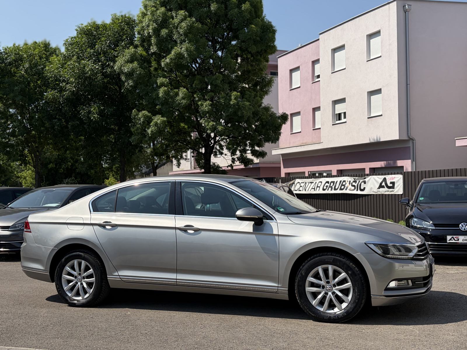 VW Passat 2,0 TDI DSG *Automatik* *1.vlasnik* *Nove gume* *Jamstvo*, fotografija 6