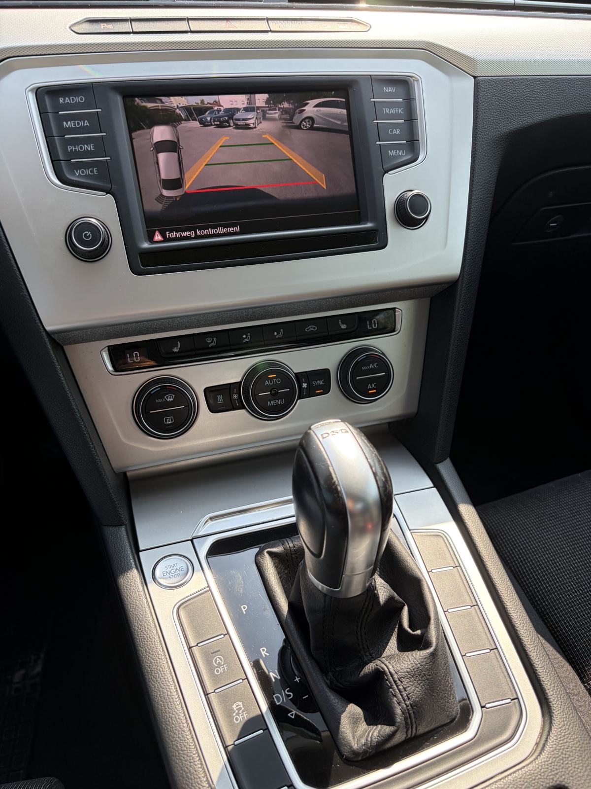 VW Passat 2,0 TDI DSG *Automatik* *1.vlasnik* *Nove gume* *Jamstvo*, fotografija 17