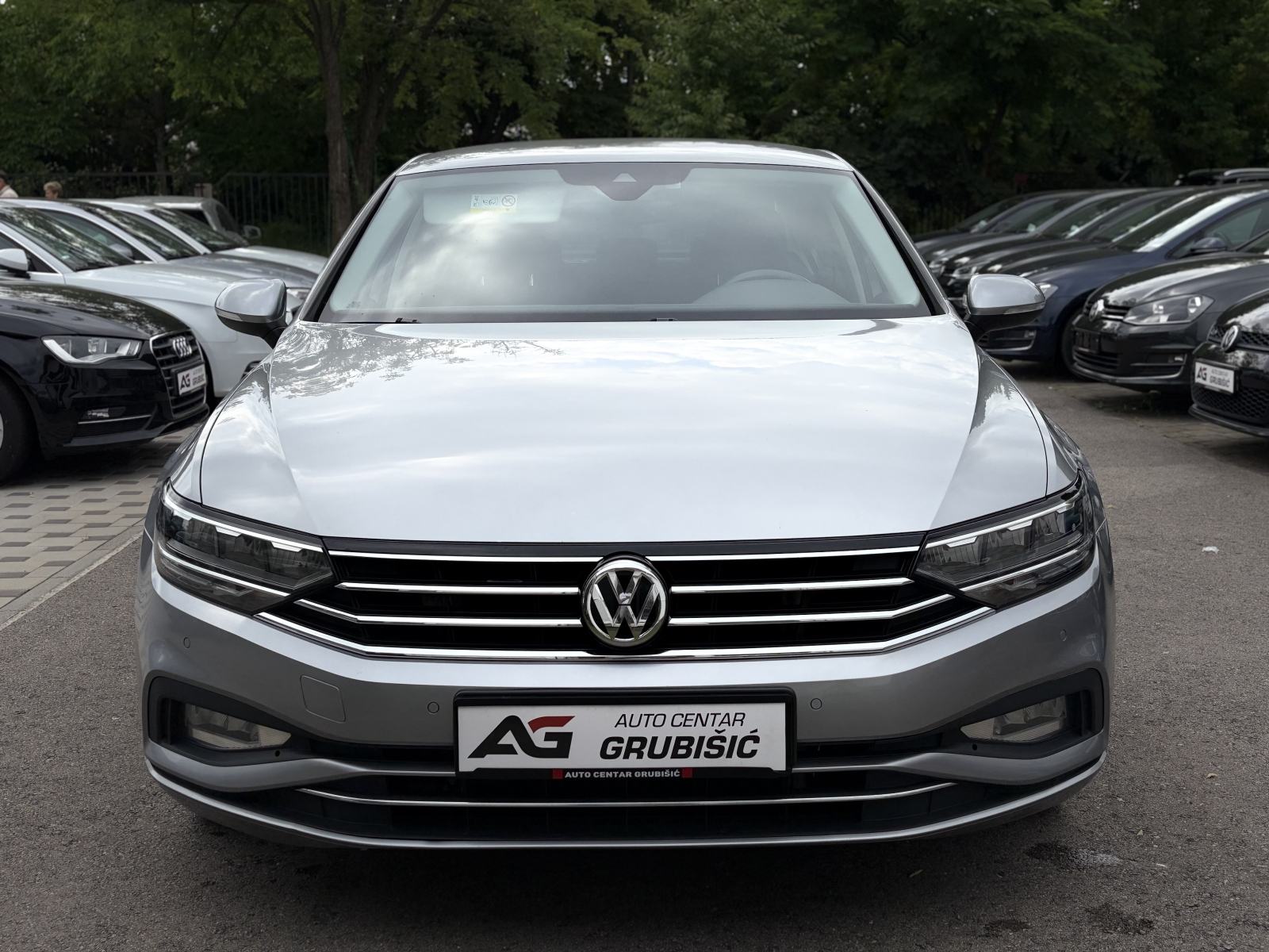 VW Passat 2,0 TDI DSG *Automatik* *Top stanje!* *Nove gume* *Jamstvo*, fotografija 2