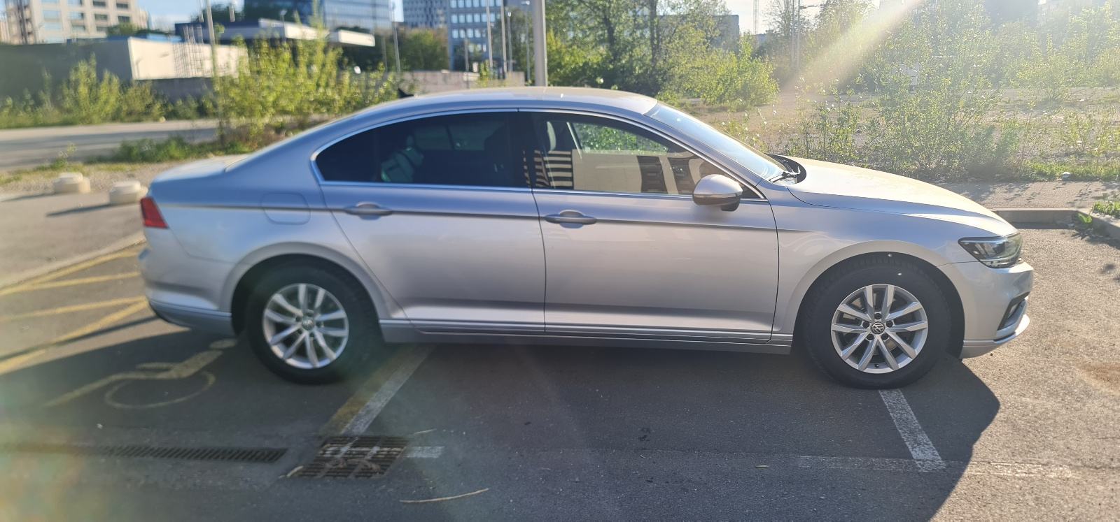 VW Passat 2,0 TDI DSG Business, 2020., 197.500 km, fotografija 7