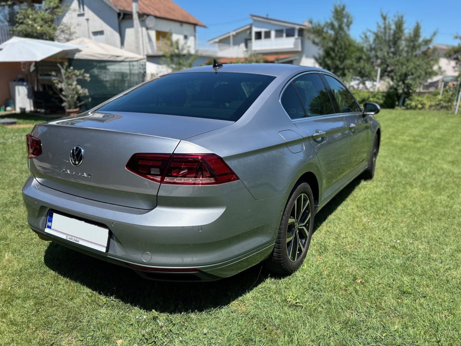 VW Passat 2.0 TDI DSG Business, 2022., Panorama, 26.927 km, Reg. 06/27, fotografija 2
