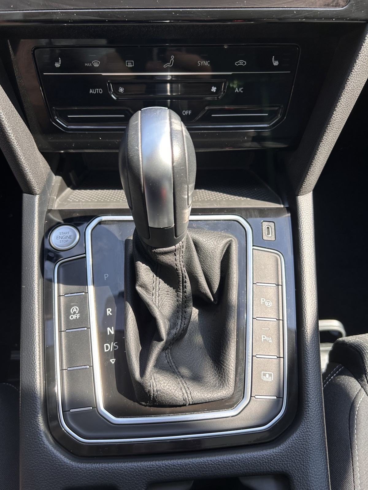 VW Passat 2.0 TDI DSG Business, 2022., Panorama, 26.927 km, Reg. 06/27, fotografija 8