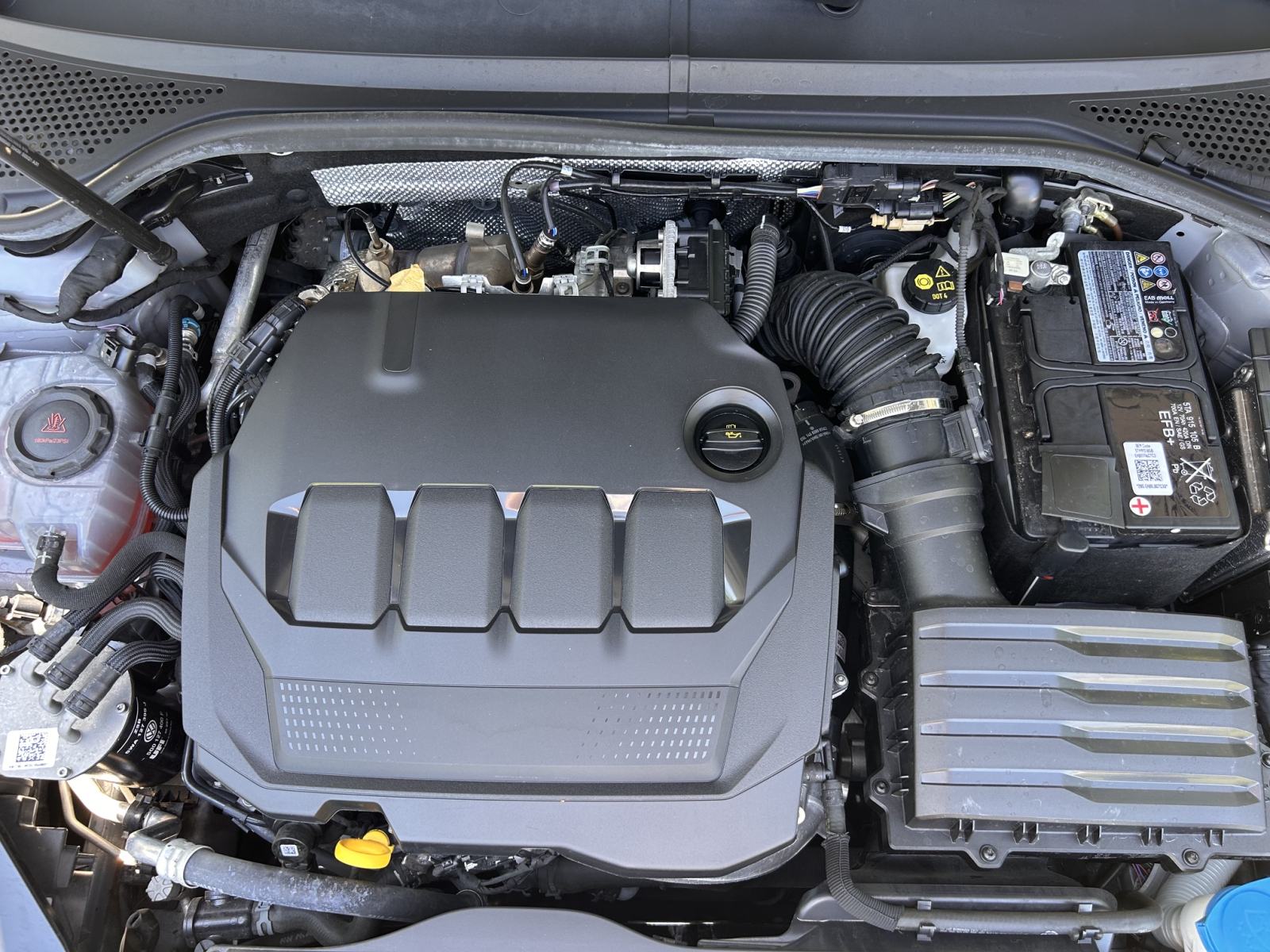 VW Passat 2.0 TDI DSG Business, 2022., Panorama, 26.927 km, Reg. 06/27, fotografija 9