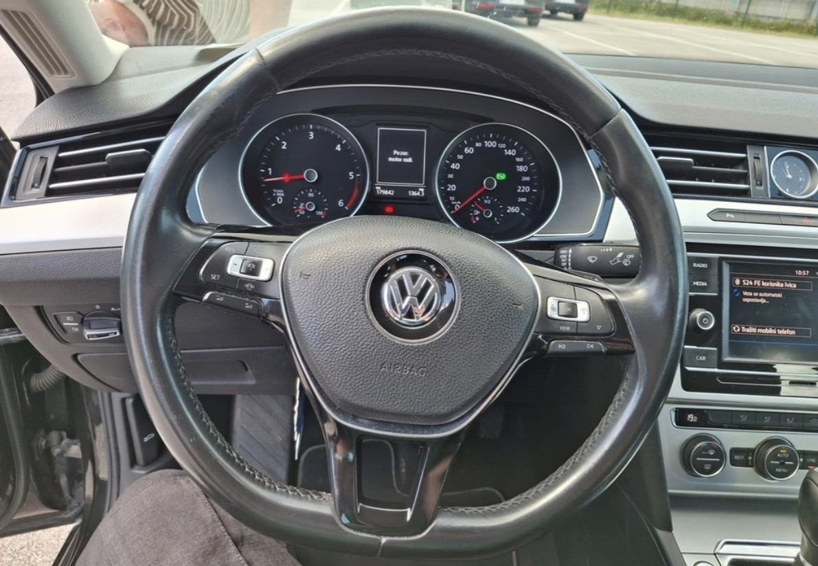 VW Passat 2,0 TDI DSG,COMFORTLINE,PDC,ACC,HR AUTO,PDV,JAMSTVO!, fotografija 5