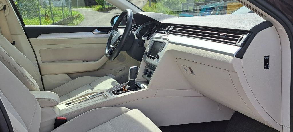 VW Passat 2,0 TDI DSG Comfortline, fotografija 16