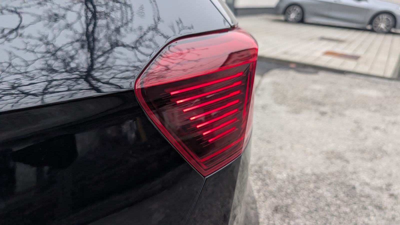 VW Passat 2,0 TDI DSG - Servisiran i registriran, fotografija 6