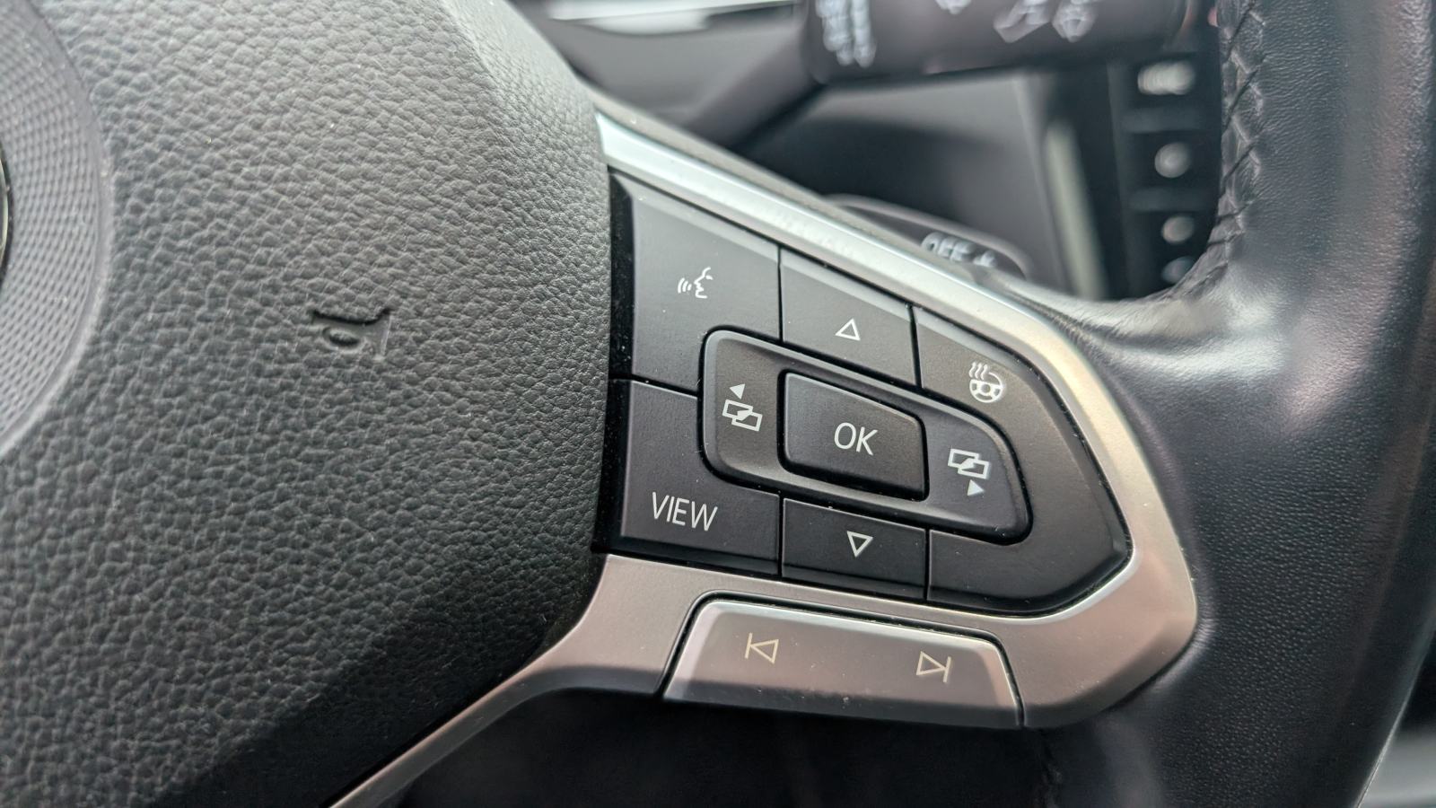 VW Passat 2,0 TDI DSG - Servisiran i registriran, fotografija 14