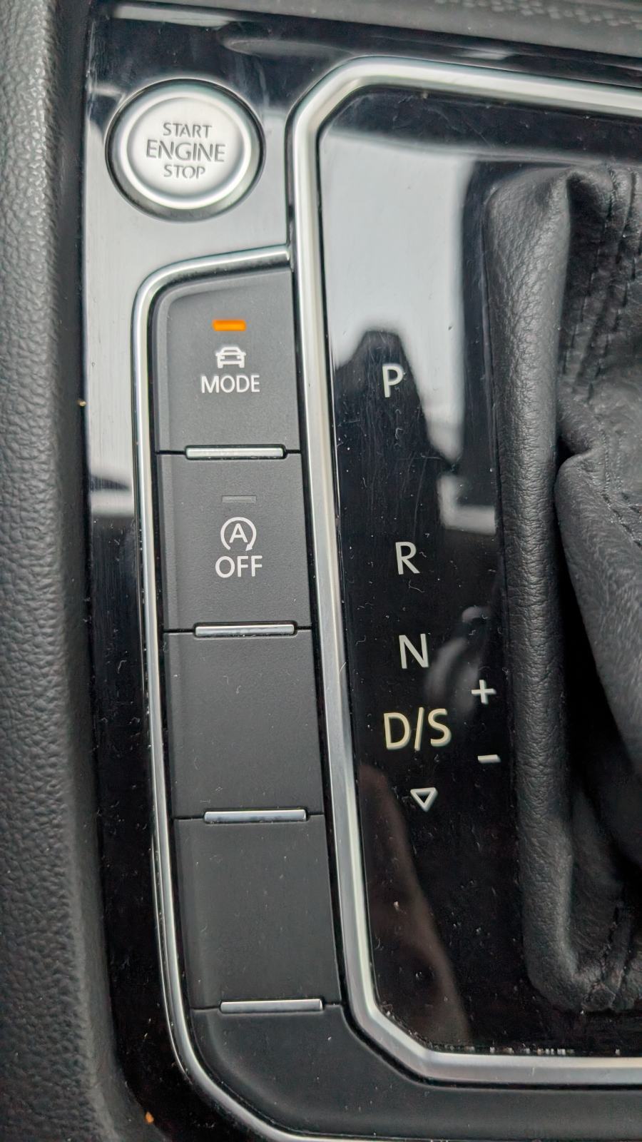 VW Passat 2,0 TDI DSG - Servisiran i registriran, fotografija 17