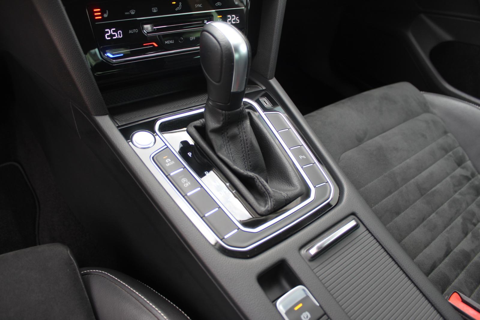 VW Passat 2.0 TDI DSG, ELEGANCE, LED, NAVI, KOŽA, GARANCIJA, NIJE UVOZ, fotografija 13