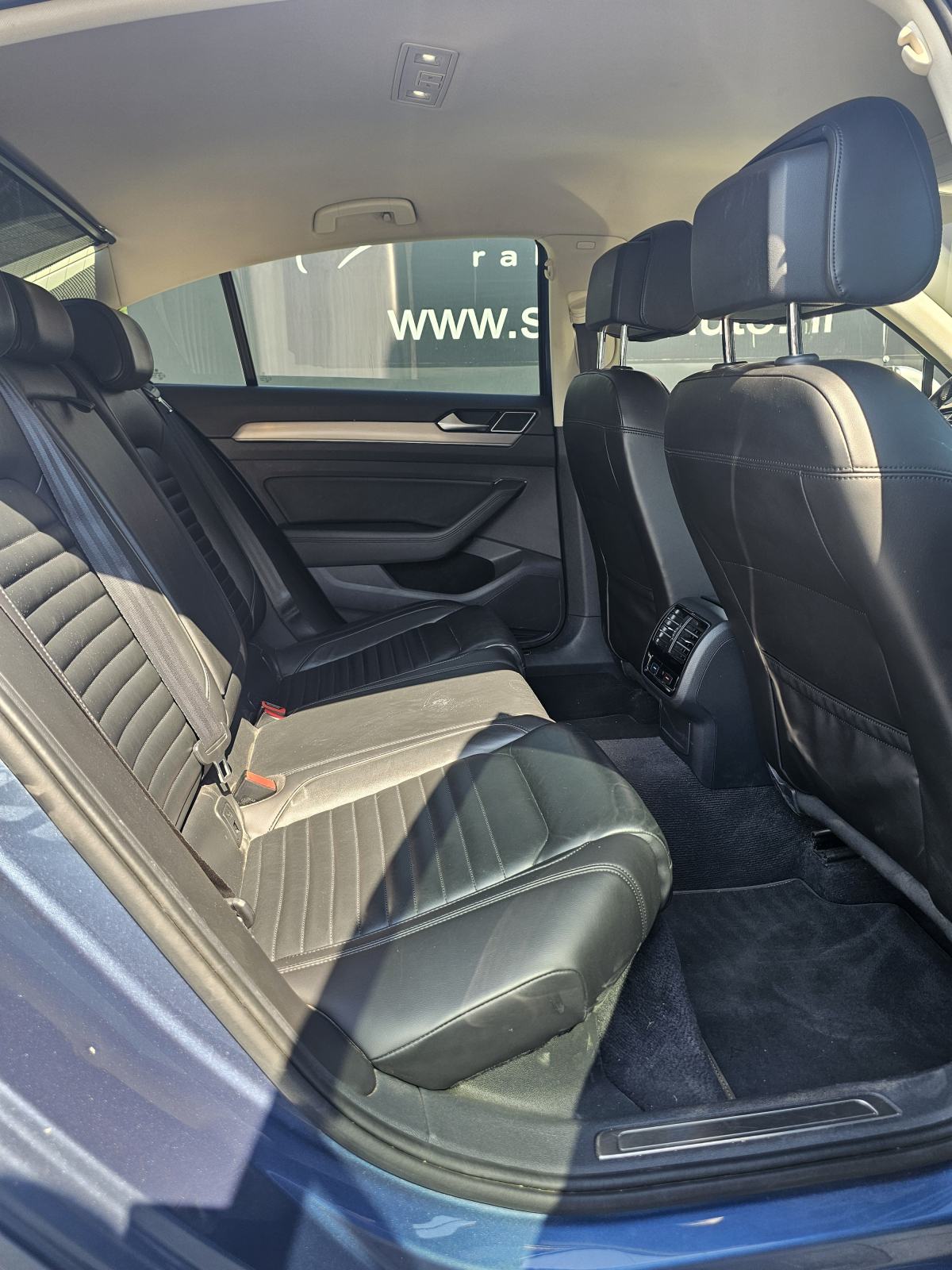 VW Passat 2,0 TDI DSG, Highline, REG. 06/2027., fotografija 18