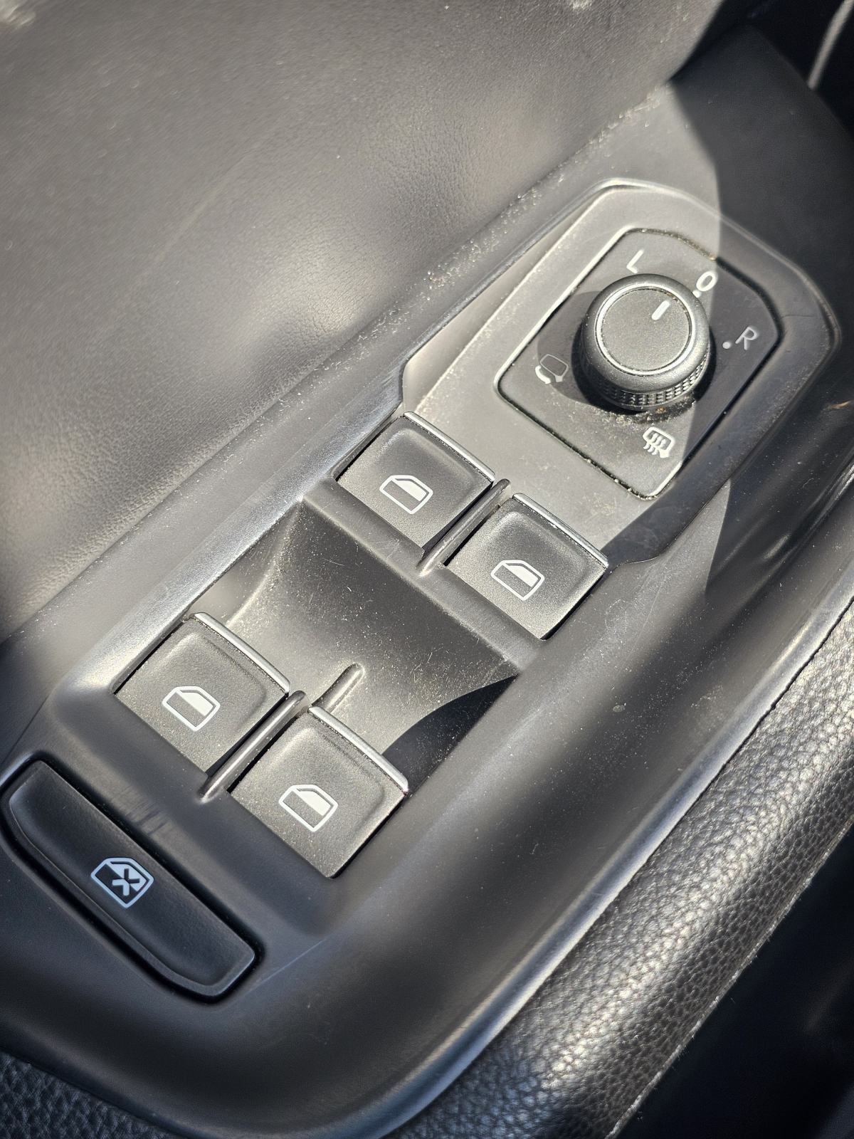 VW Passat 2,0 TDI DSG, Highline, REG. 06/2027., fotografija 13