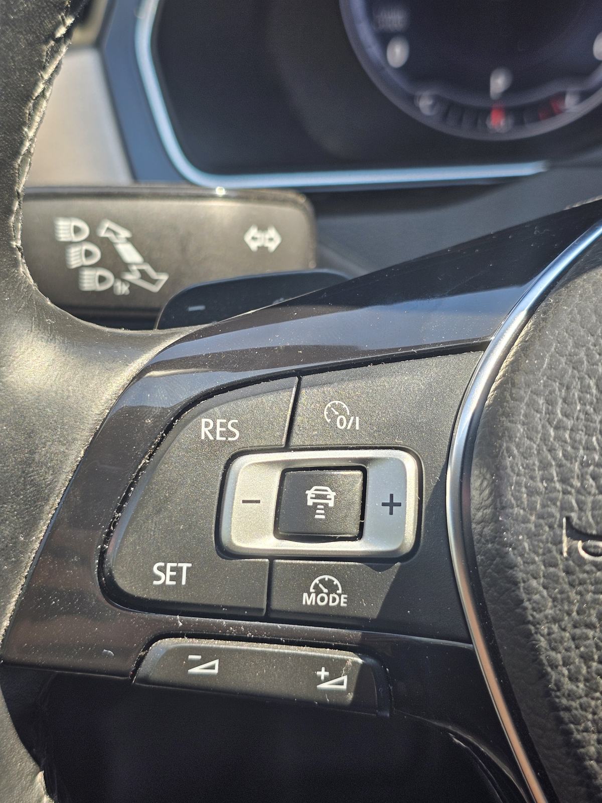 VW Passat 2,0 TDI DSG, Highline, REG. 06/2027., fotografija 10