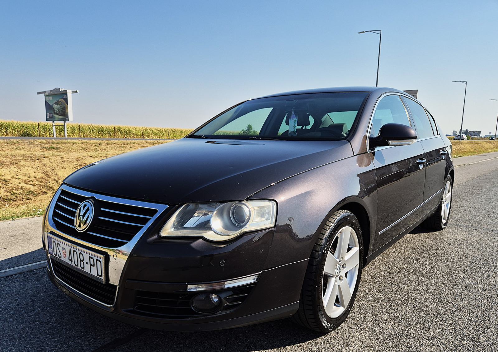 VW Passat 2,0 TDI DSG*HIGHLINE*125 kW*REG 03/27*HR AUTO*TEMPOMAT*PDC*