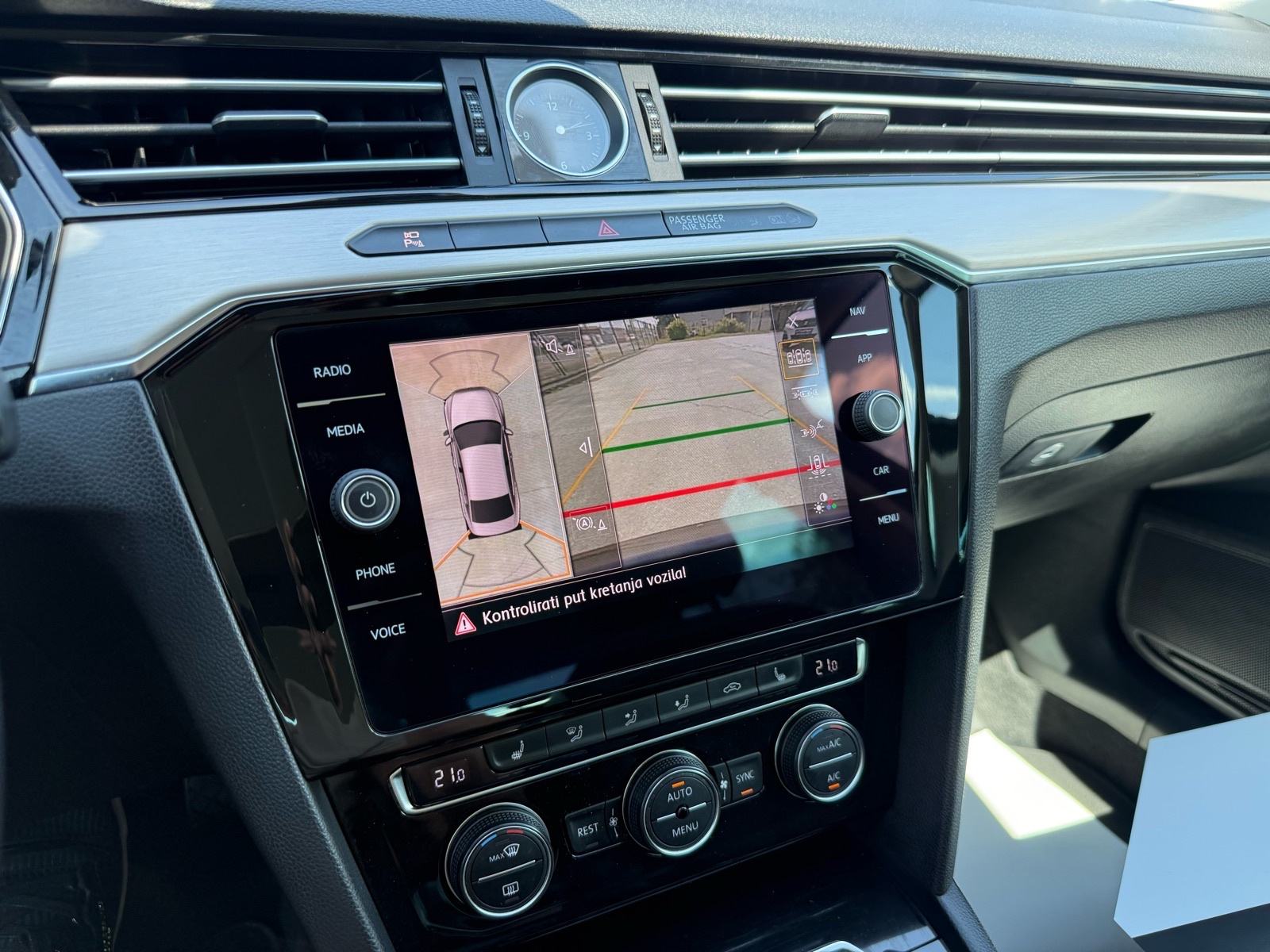 VW Passat 2,0 TDI DSG LEASING BEZ UČEŠĆA, VIRTUAL, NAVI, KLIMA 3 ZONE, fotografija 18
