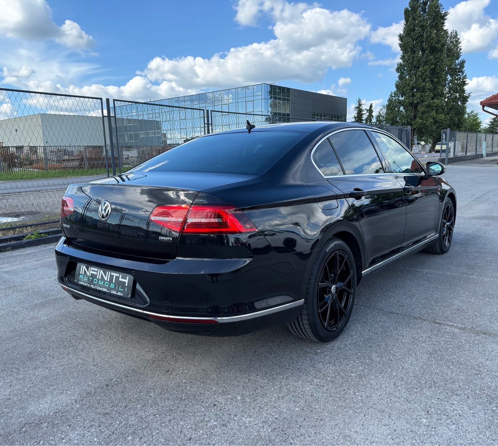 VW Passat 2,0 TDI DSG LEASING BEZ UČEŠĆA, VIRTUAL, NAVI, KLIMA 3 ZONE, fotografija 7