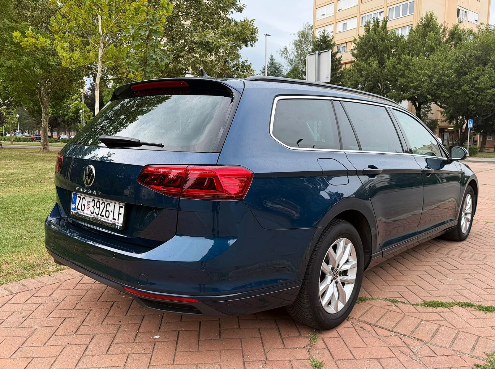 VW PASSAT 2.0 TDI DSG, MATRIX, LED, NAVI, TOP STANJE!! PUNO OPREME!!, fotografija 5